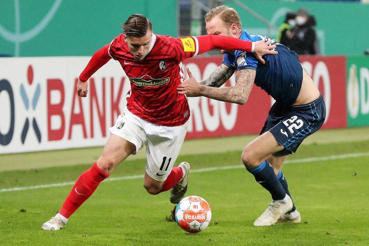 美因茨将在主场对阵弗莱堡，硬仗正在进行