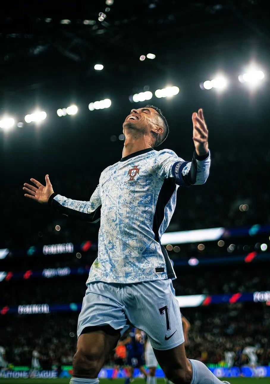 ayx.com-葡萄牙对亚美尼亚，丰台黄羽射落龙门尔维始大胜的简单介绍