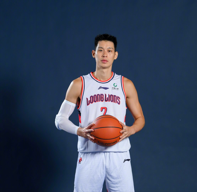 比赛林书豪如影像曝林书豪：篮球将作起过来的简单介绍